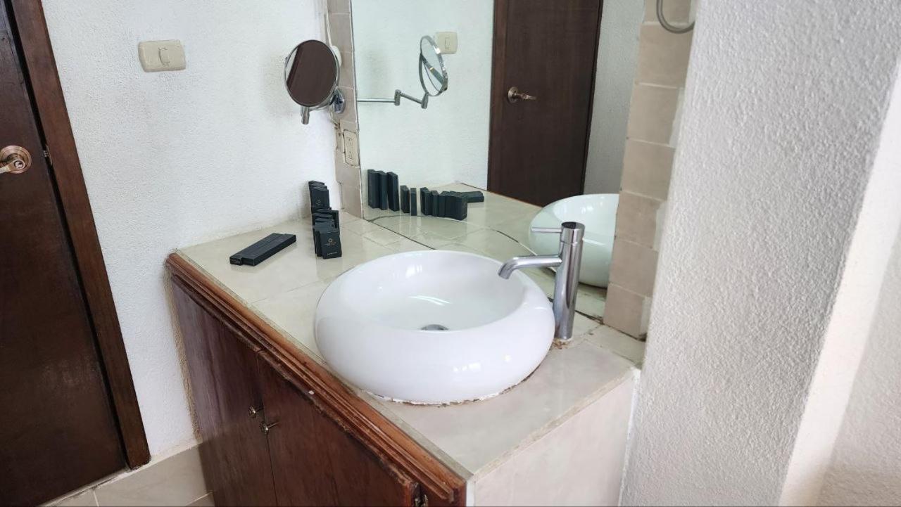 San Pedro Suite سان بيدرو لا لاغونا المظهر الخارجي الصورة